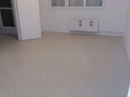 location appartement 3 pièces à fouquenies (60000) : à louer 3 pièces / 59m² fouquenies