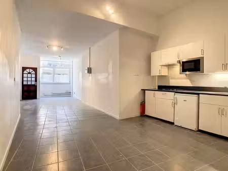 appartement 1 chambre au rez-de-chaussée