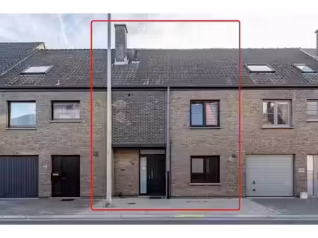 maison mitoyenne de bonne qualite