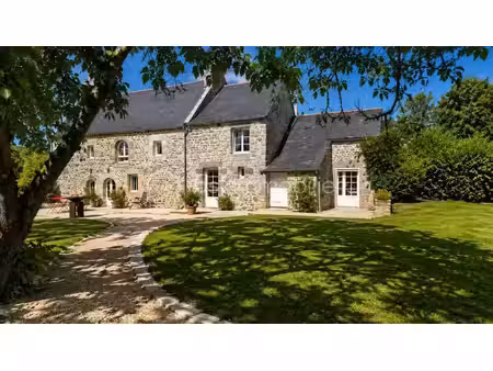 vente maison 6 pièces 161 m² à languédias (22980)  372 000 €
