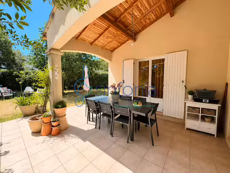 vente maison 6 pièces 120 m² à nimes (30000)  422 000 €