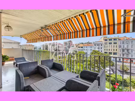 appartement de luxe à vendre dans le quartier la californie