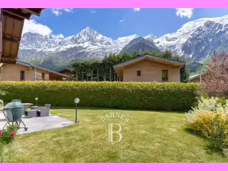 chalet de luxe à vendre dans le quartier les bossons les moussoux