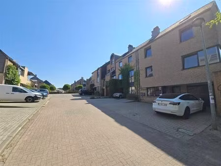 maison à vendre à rue achille chavée 4 louvain-la-neuve (vbe52952)