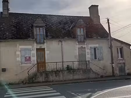 charmante maison de ville independante avec terrain
