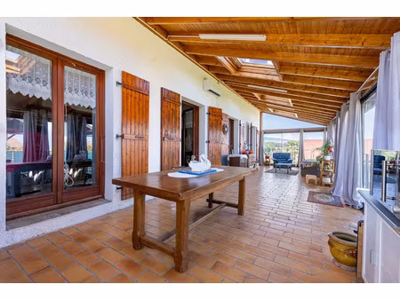 vente propriété 7 pièces 183.48 m² à poisy (74330)  850 000 €