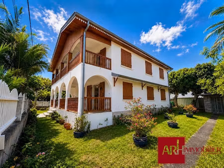vente maison 8 pièces 178 m² à l'etang sale les bains (97427)  915 200 €
