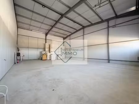 location local d'activités 280 m²