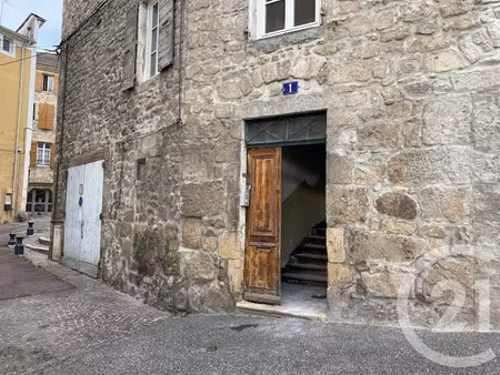 location parking à annonay (07100)  45 €