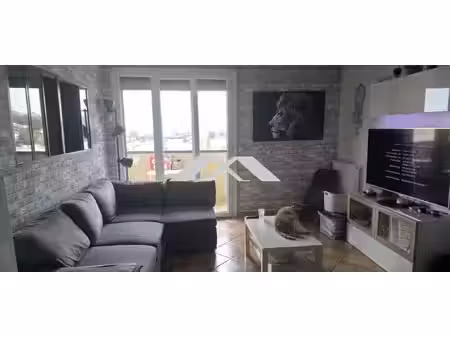 vue dégagée pour ce bel appartement t4 à martigues