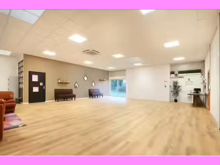 location bureaux 220 m²