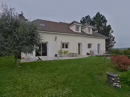 maison chatellerault 8 pièce(s) 272 m2