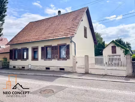 maison de type 4 pièces d’environ 80 m² sur 9 ares et 12 centiares à haguenau.