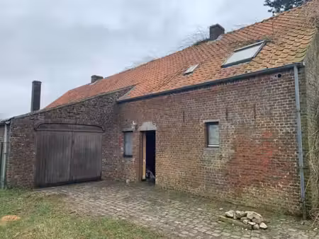 maison à rénover au cœur de la campagne