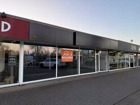 handelsruimte langs de n9 – lievegem