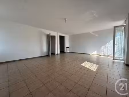 appartement f4 à vendre - 4 pièces - 108 m2 - gennes - 25 - franche-comte
