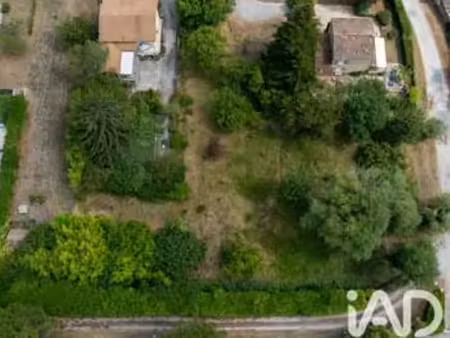 vente terrain à aouste-sur-sye (26400) : à vendre / 745m² aouste-sur-sye