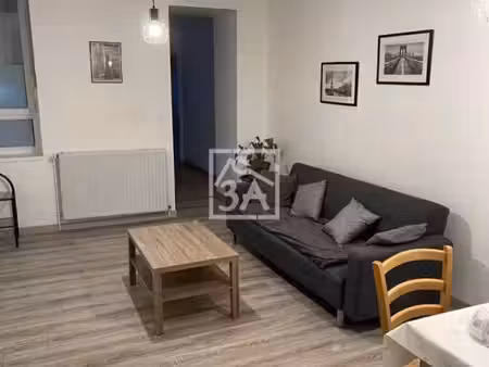 immeuble 17 pièces 224 m²