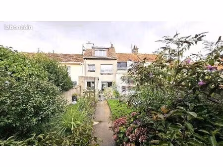 maison 6 pièces 97 m²