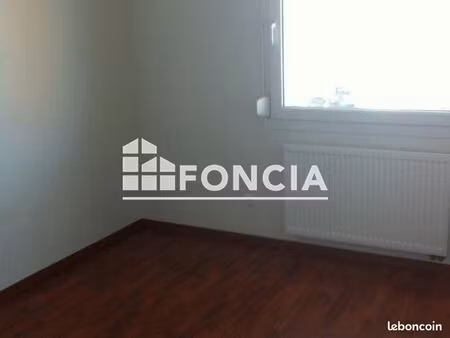 appartement 3 pièces 64 m²