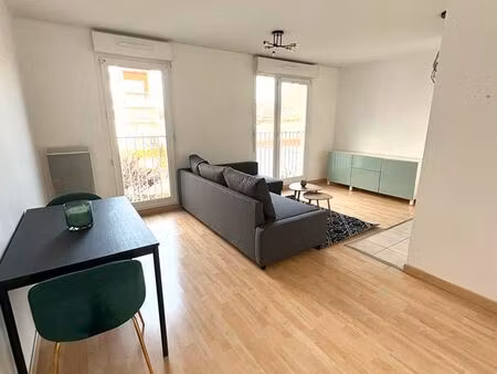 studio meublé 31m² + parking