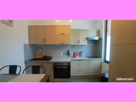 t2 rez-de-chaussée  39 m2 meublé