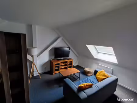 appartement meublé à louer: valenciennes 530 cc charges comprises
