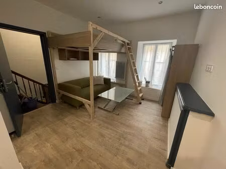charmant studio meublé avec électricité incluse