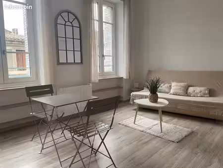 studio étudiant 22m² meublé hyper centre castres