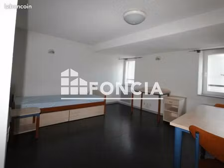studio 1 pièce 23 m²