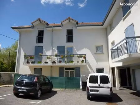 appartement 3 pièces 83 m²