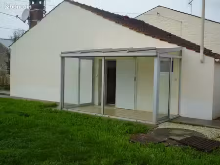 maison individuelle dans village