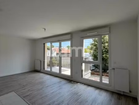 studio 1 pièce 34 m²
