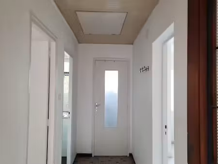 location appartement dans maison mitoyenne