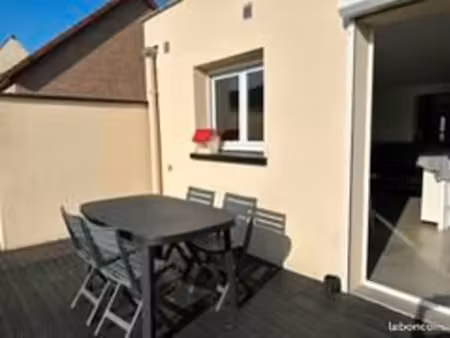 logement meublé toutes charges + 2h menage par semaine incluses