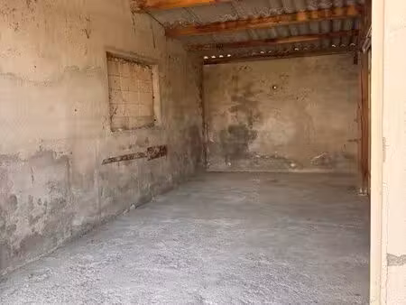à louer box de stockage ou garage