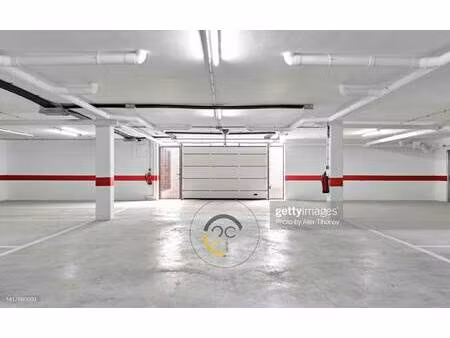 parking à louer