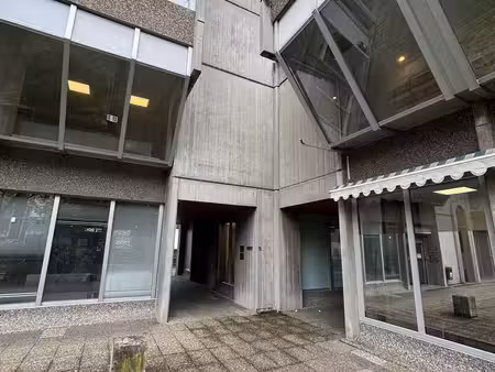 local commercial à louer