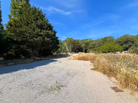 terrain à vendre