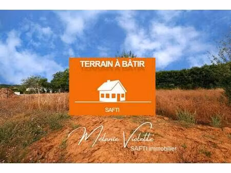 terrain constructible à vendre