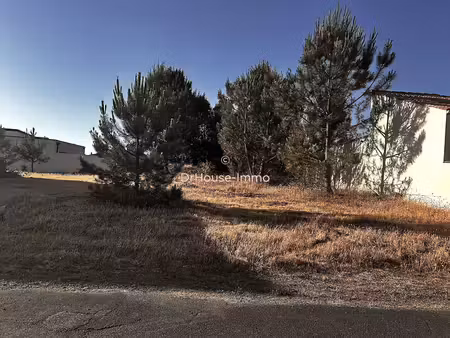 terrain constructible viabilisé à vendre