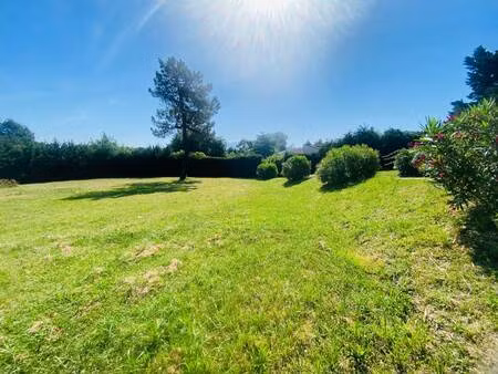terrain à vendre