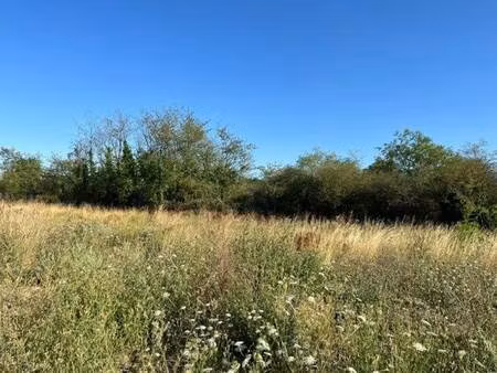 terrain constructible viabilisé à vendre