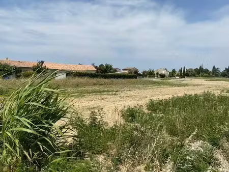 terrain constructible viabilisé à vendre