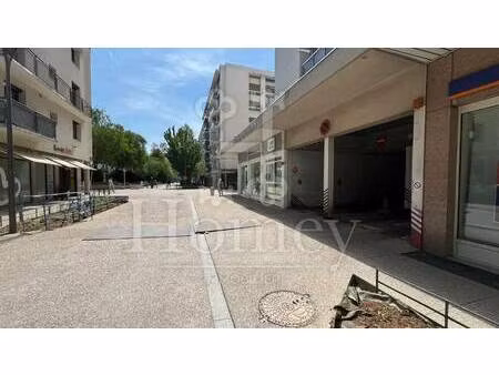 parking à louer