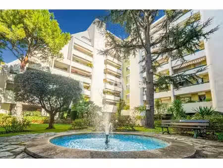 vente appartement 3 pièces 47.69 m² à nice (06000)  288 370 €