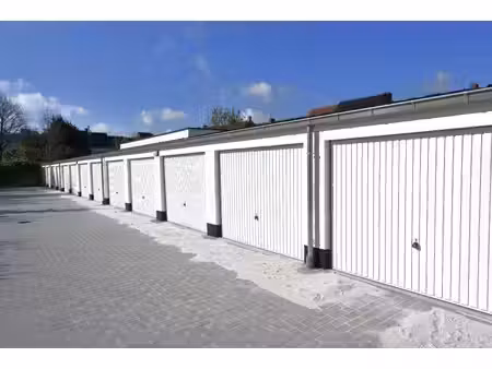 garage à louer à zandstraat 95 sint-andries (rwc43159)