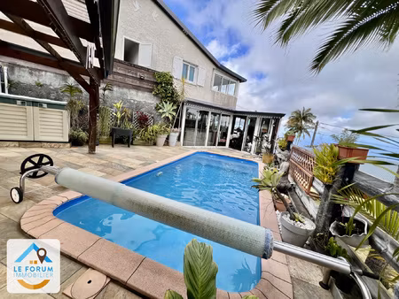 tampon 97430 - villa 3 chambres - piscine - beaux volumes -