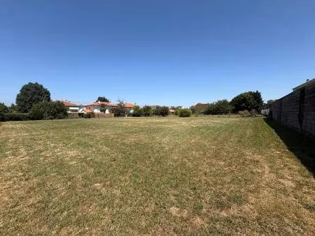 terrain constructible à vendre