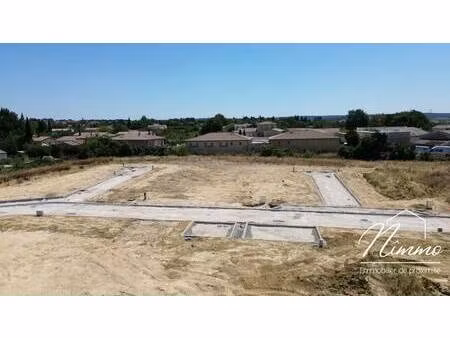 terrain constructible viabilisé à vendre